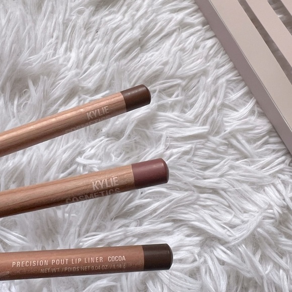 Kylie Cosmetics Precision Pout Lip Liner Trio set of 3 - Picture 8 of 10